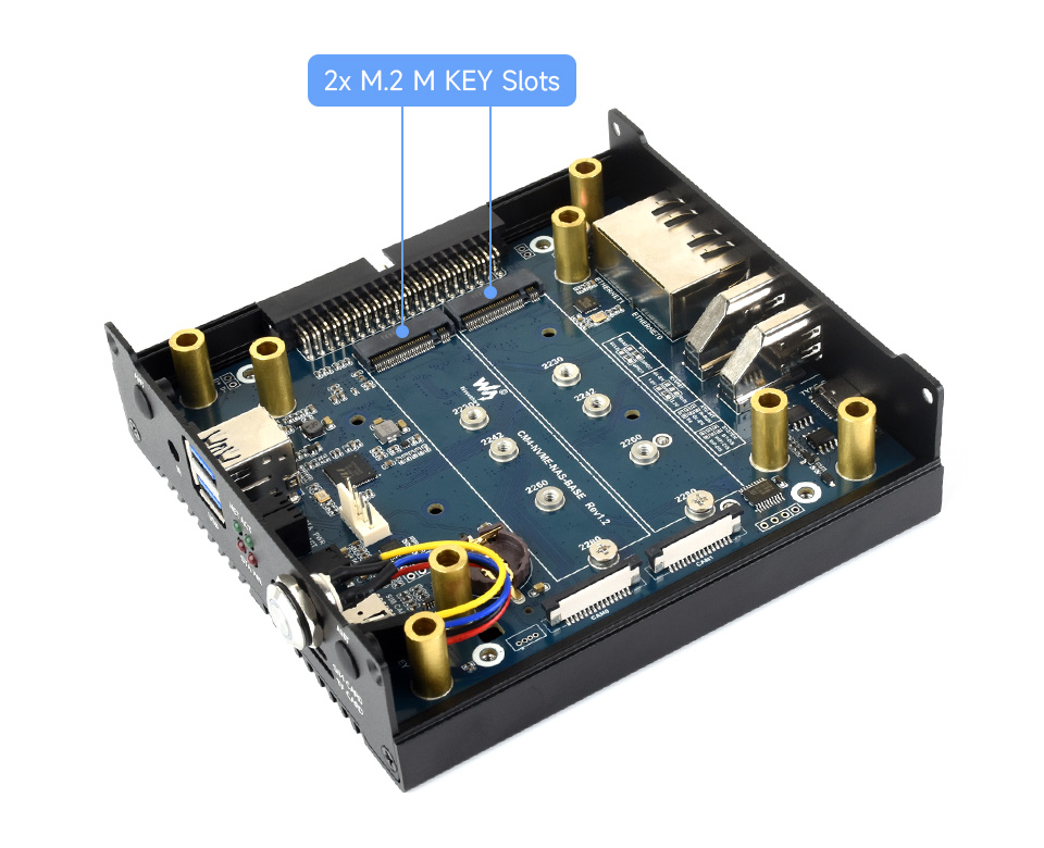 CM4-NVME-NAS-BOX-details-3.jpg