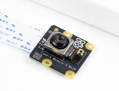 Raspberry-Pi-Camera-Module-3-NoIR-detail