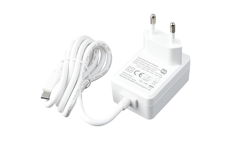 PSU-27W-USB-C-EU-details-pack.jpg