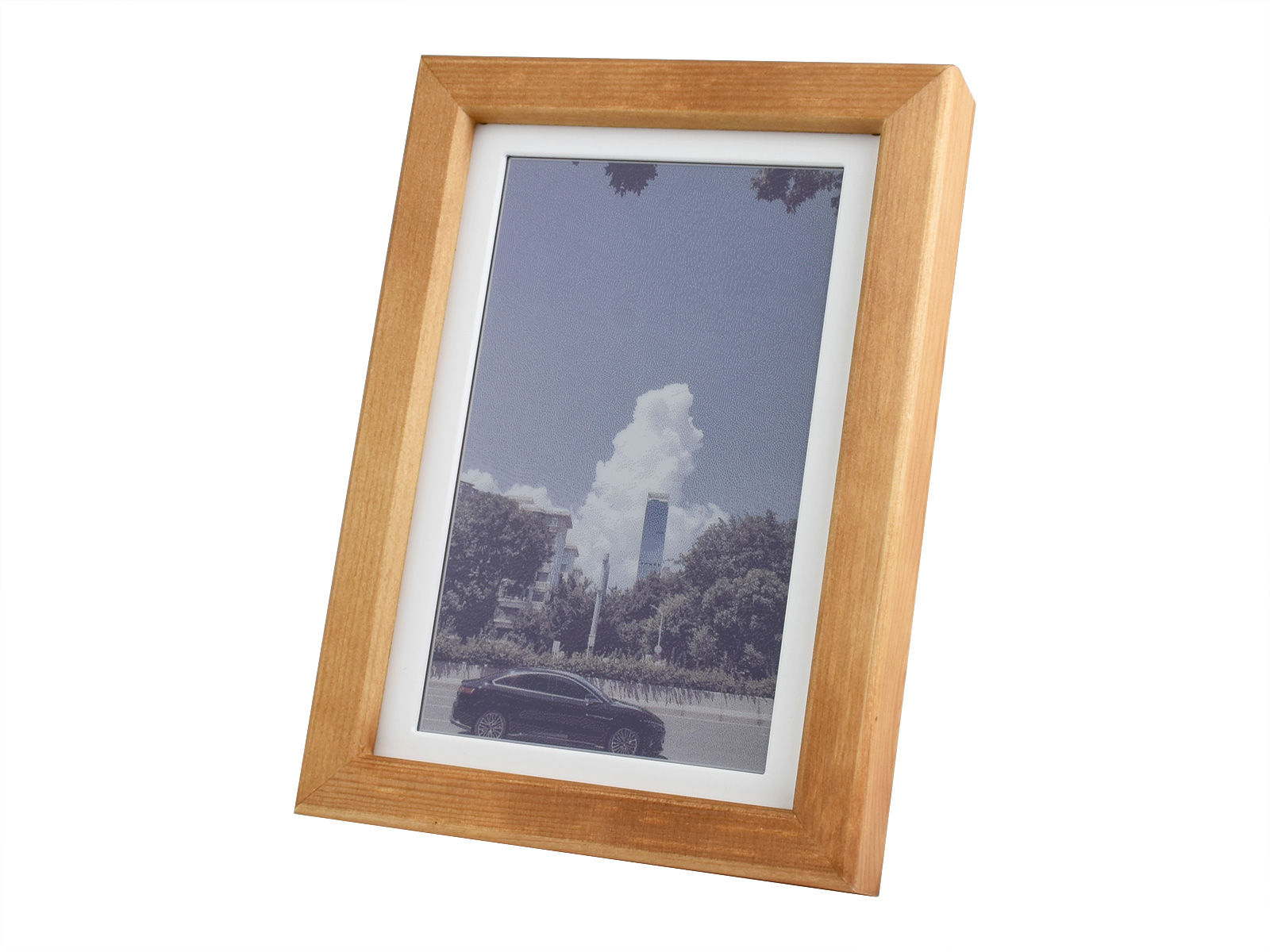 Making an Email-Powered E-Paper Picture Frame
